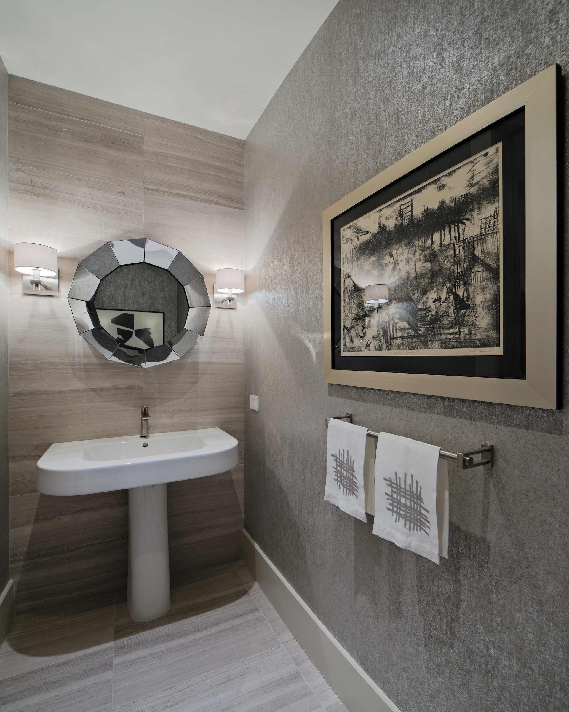 City Pied-á-Terre POWDER TOOM