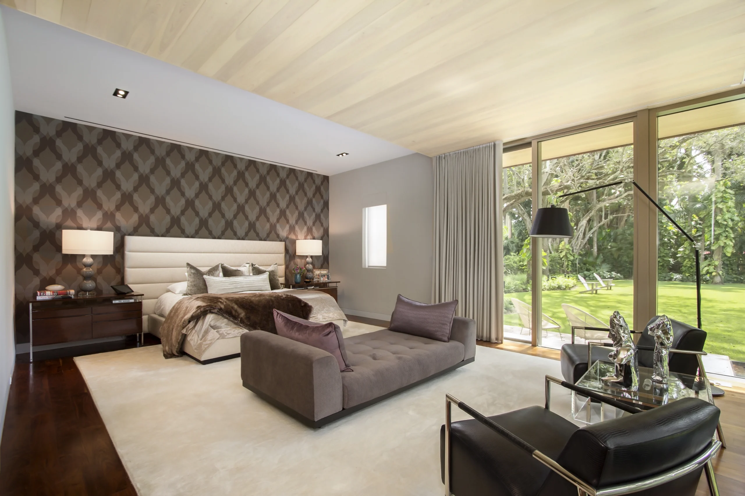 MASTER BEDROOM HAMMOCK HOUSE