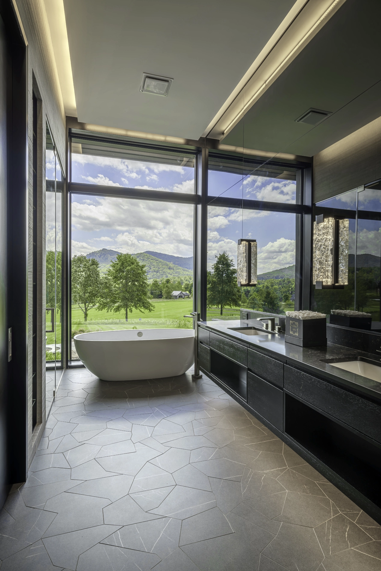 Asheville MASTER BATH ZYMAN