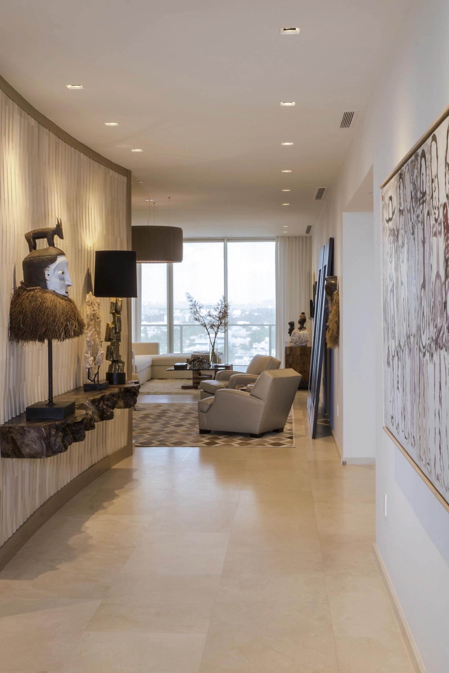 South Ponite_FOYER ENTRY