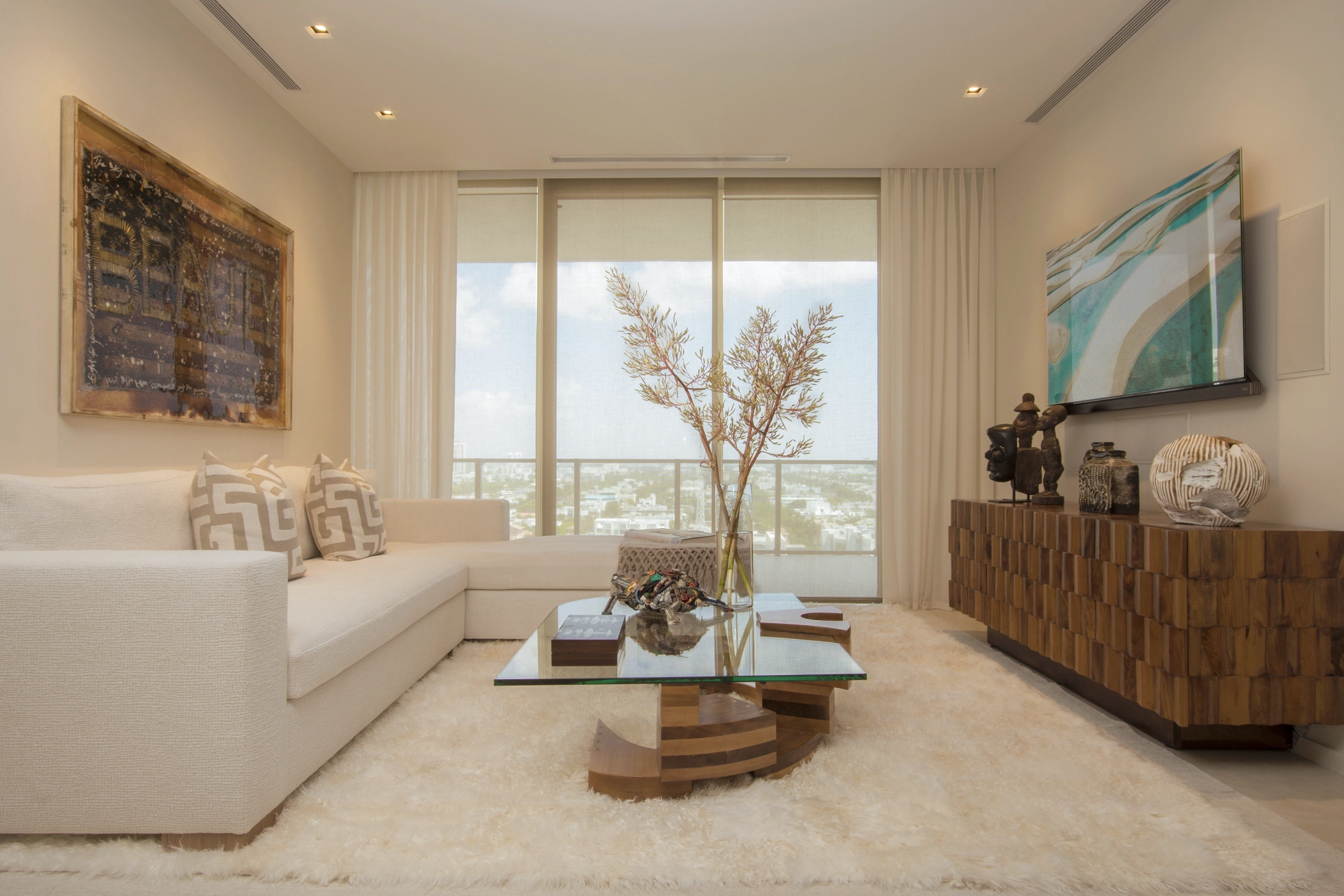 South Ponite_MEDIA ROOM