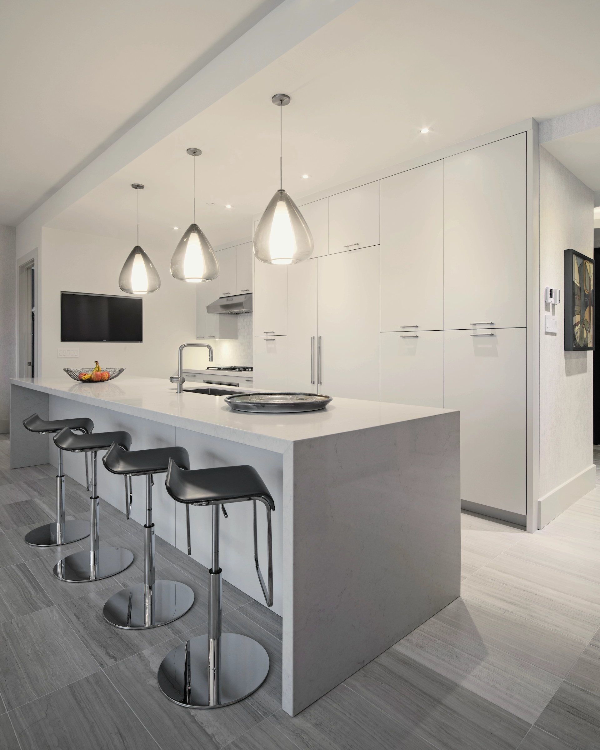 City Pied-á-Terre KITCHEN