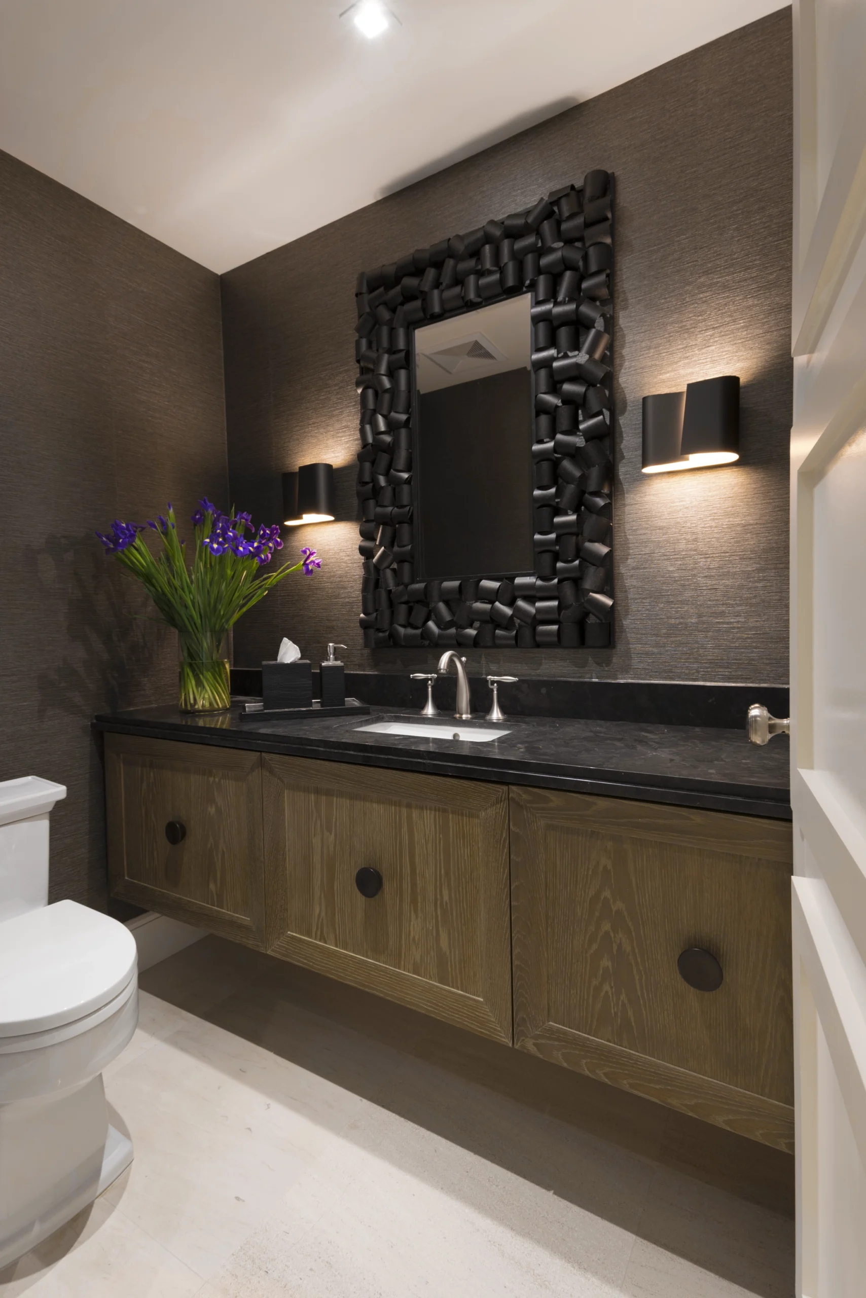 OCEAN VIEW POWDER ROOM